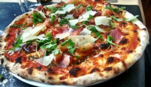 pizza trattoria daldo donde comer en el puerto de gijon