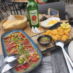 platos restaurante mercante donde comer en el puerto deportivo de gijon