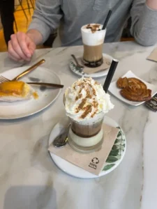 Restaurantes que admiten perros en Gijón Singer Drinks & Coffee restaurantes que admiten perros en gijon singer