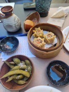 comer en gijon centro samo sushi
