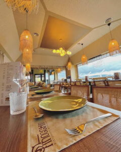 restaurantes en gijon con vistas al mar pinocchio