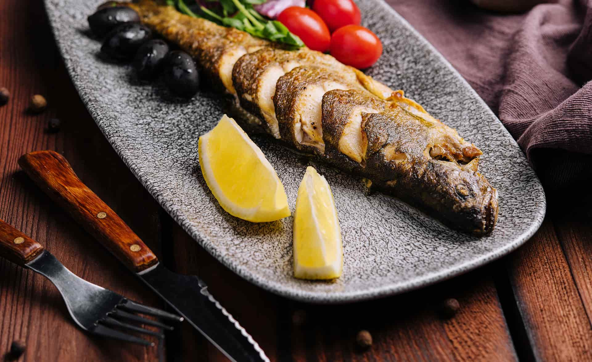 comer pescado en Gijón