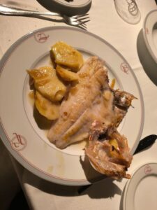 La Nueva Zamorana comer pescado en Gijón