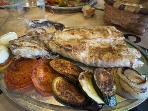 Tierra Astur comer pescado en Gijón